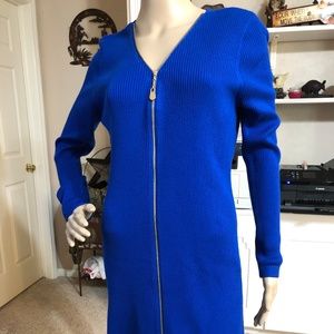 Large sweater dress zip front, Royal Blue